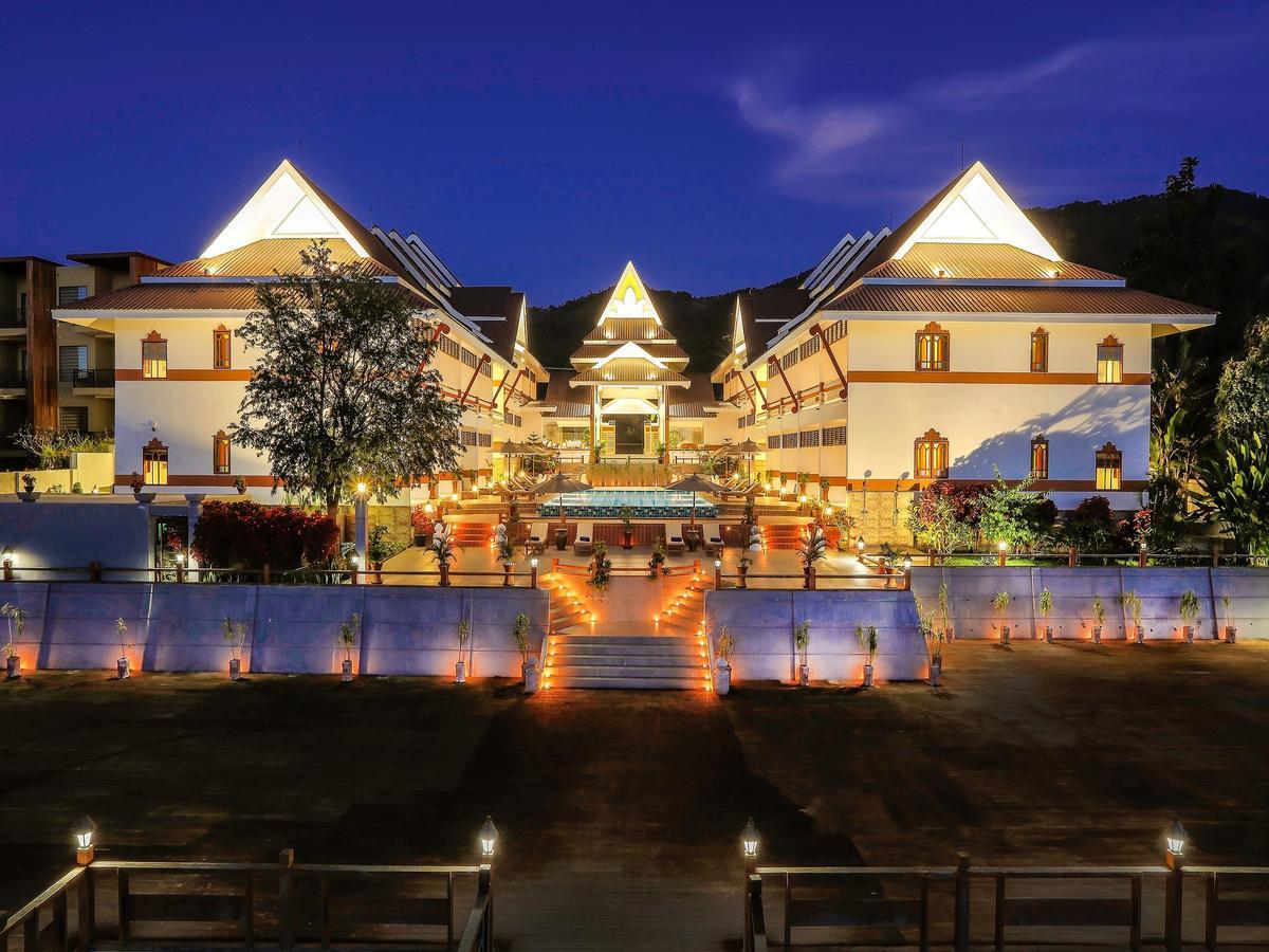 Hotel Ananta Inlay 4*